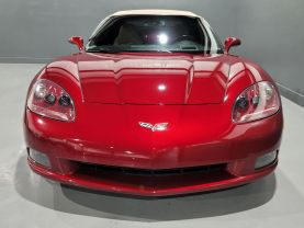 2005 Chevrolet Corvette - - Image 8