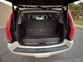 2015 CADILLAC ESCALADE SUV V8, 6.2 LITER PREMIUM SPORT UTILITY 4D