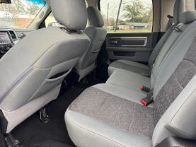 2019 RAM 1500 CLASSIC CREW CAB PICKUP V8, HEMI, 5.7 LITER LONE STAR PICKUP 4D 5 1/2 FT