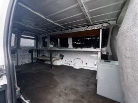 2010 FORD E350 SUPER DUTY PASSENGER