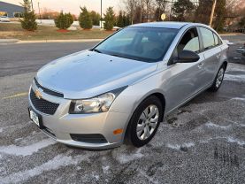2013 CHEVROLET CRUZE SEDAN 4-CYL, 1.8 LITER LS SEDAN 4D