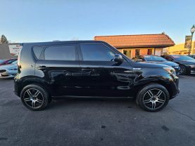 2015 KIA SOUL WAGON 4-CYL, 1.6 LITER WAGON 4D