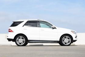 2015 MERCEDES-BENZ M-CLASS SUV V6, 3.5 LITER ML 350 SPORT UTILITY 4D