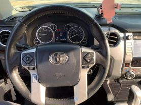 2014 TOYOTA TUNDRA DOUBLE CAB PICKUP V8, 5.7 LITER LIMITED PICKUP 4D 6 1/2 FT