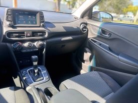 2020 HYUNDAI KONA SUV 4-CYL, 2.0 LITER SE SPORT UTILITY 4D