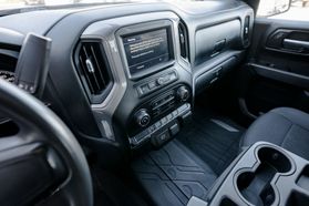 2020 CHEVROLET SILVERADO 1500 CREW CAB PICKUP 4-CYL, TURBO, 2.7 LITER CUSTOM PICKUP 4D 5 3/4 FT