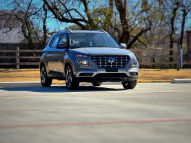 2021 HYUNDAI VENUE SUV 4-CYL, 1.6 LITER SEL SPORT UTILITY 4D