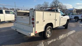 2016 Gmc Sierra 2500 Hd Regular Cab Pickup 2d 8 Ft - Image 4