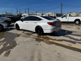 2020 HONDA ACCORD SEDAN 4-CYL, VTEC, TURBO, 2.0 LITER TOURING SEDAN 4D at Motors On Wheels - used car dealership in Houston, Texas.