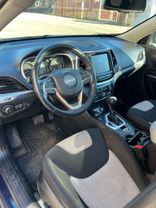2014 JEEP CHEROKEE SUV V6, 3.2 LITER LATITUDE SPORT UTILITY 4D