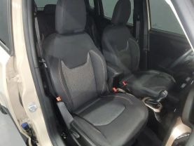 2016 Jeep Renegade - - Image 21