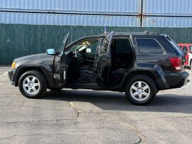 2010 JEEP GRAND CHEROKEE SUV V6, 3.7 LITER LAREDO SPORT UTILITY 4D