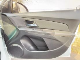 2014 Chevrolet Cruze Eco Sedan 4d - Image 30