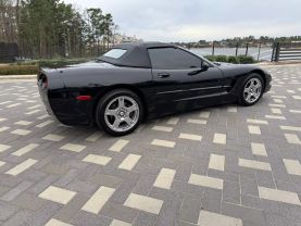 1998 CHEVROLET CORVETTE CONVERTIBLE V8, 5.7 LITER CONVERTIBLE 2D