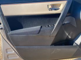2015 TOYOTA COROLLA SEDAN 4-CYL, 1.8 LITER LE SEDAN 4D