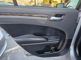 2013 CHRYSLER 300 SEDAN V6, 3.6 LITER 300C SEDAN 4D