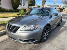 2013 CHRYSLER 200 CONVERTIBLE V6, FLEX FUEL, 3.6 LITER S CONVERTIBLE 2D