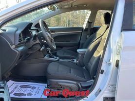 2019 Hyundai Elantra - Image 9