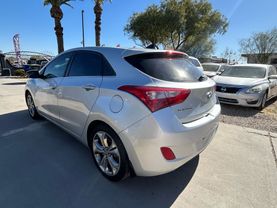 2013 Hyundai Elantra - Image 3