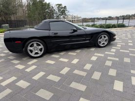 1998 CHEVROLET CORVETTE CONVERTIBLE V8, 5.7 LITER CONVERTIBLE 2D