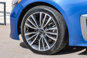 2019 KIA STINGER SEDAN 4-CYL, TURBO, 2.0 LITER PREMIUM SEDAN 4D