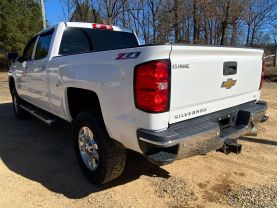 2015 CHEVROLET SILVERADO 2500 HD CREW CAB PICKUP V8, TURBO DIESEL, 6.6 LITER LT PICKUP 4D 6 1/2 FT