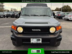 2013 TOYOTA FJ CRUISER SUV V6, 4.0 LITER SPORT UTILITY 2D