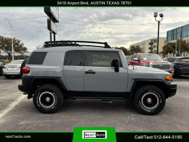 2013 TOYOTA FJ CRUISER SUV V6, 4.0 LITER SPORT UTILITY 2D