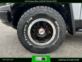 2013 TOYOTA FJ CRUISER SUV V6, 4.0 LITER SPORT UTILITY 2D