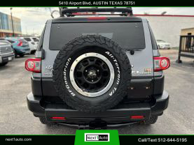 2013 TOYOTA FJ CRUISER SUV V6, 4.0 LITER SPORT UTILITY 2D