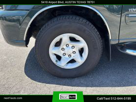 2006 TOYOTA TUNDRA DOUBLE CAB PICKUP V8, 4.7 LITER SR5 PICKUP 4D 6 1/2 FT