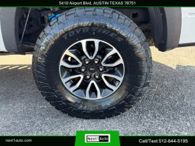 2013 FORD F150 SUPERCREW CAB PICKUP V8, 6.2 LITER SVT RAPTOR PICKUP 4D 5 1/2 FT