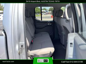 2009 NISSAN FRONTIER CREW CAB PICKUP V6, 4.0 LITER SE PICKUP 4D 5 FT