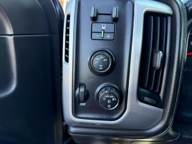 2015 GMC SIERRA 1500 CREW CAB PICKUP V8, ECOTEC3, 5.3 LITER SLE PICKUP 4D 5 3/4 FT
