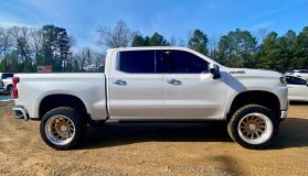 2019 CHEVROLET SILVERADO 1500 CREW CAB PICKUP V8, ECOTEC3, DFM, 6.2 LITER HIGH COUNTRY PICKUP 4D 5 3/4 FT