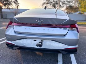 2021 HYUNDAI ELANTRA SEDAN 4-CYL, 2.0 LITER SE SEDAN 4D