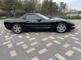 1998 CHEVROLET CORVETTE CONVERTIBLE V8, 5.7 LITER CONVERTIBLE 2D