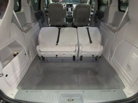 2010 Chrysler Town & Country - - Image 37
