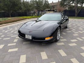 1998 CHEVROLET CORVETTE CONVERTIBLE V8, 5.7 LITER CONVERTIBLE 2D