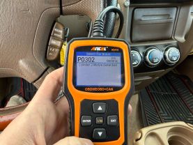 2004 HONDA CRV - - SUV
