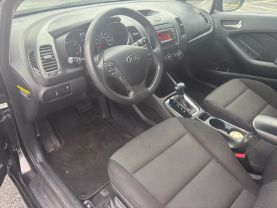 2017 KIA FORTE SEDAN 4-CYL, 2.0 LITER LX SEDAN 4D