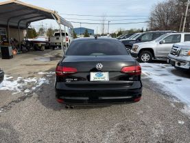 2017 VOLKSWAGEN JETTA SEDAN 4-CYL, TURBO, 1.4 LITER 1.4T SE SEDAN 4D