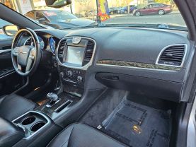 2013 CHRYSLER 300 SEDAN V6, 3.6 LITER 300C SEDAN 4D