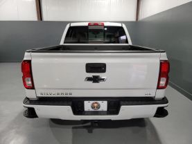 2016 Chevrolet Silverado 1500 Crew Cab - - Image 4