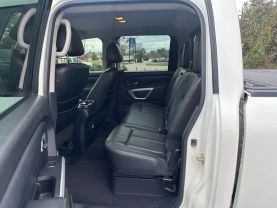 2017 NISSAN TITAN XD CREW CAB