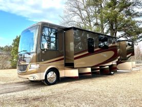 Used 2015 NEWMAR CANYON STAR - - 3914 - LA Auto Star located in Virginia Beach, VA