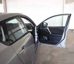 2012 MAZDA MAZDA3 HATCHBACK 4-CYL, 2.5 LITER S TOURING HATCHBACK 4D