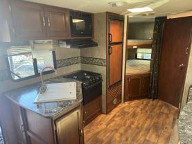 2015 KEYSTONE RV PASSPORT - - 2400BH