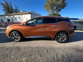2015 Nissan Murano - Image 2