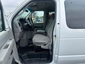 2011 FORD E150 PASSENGER